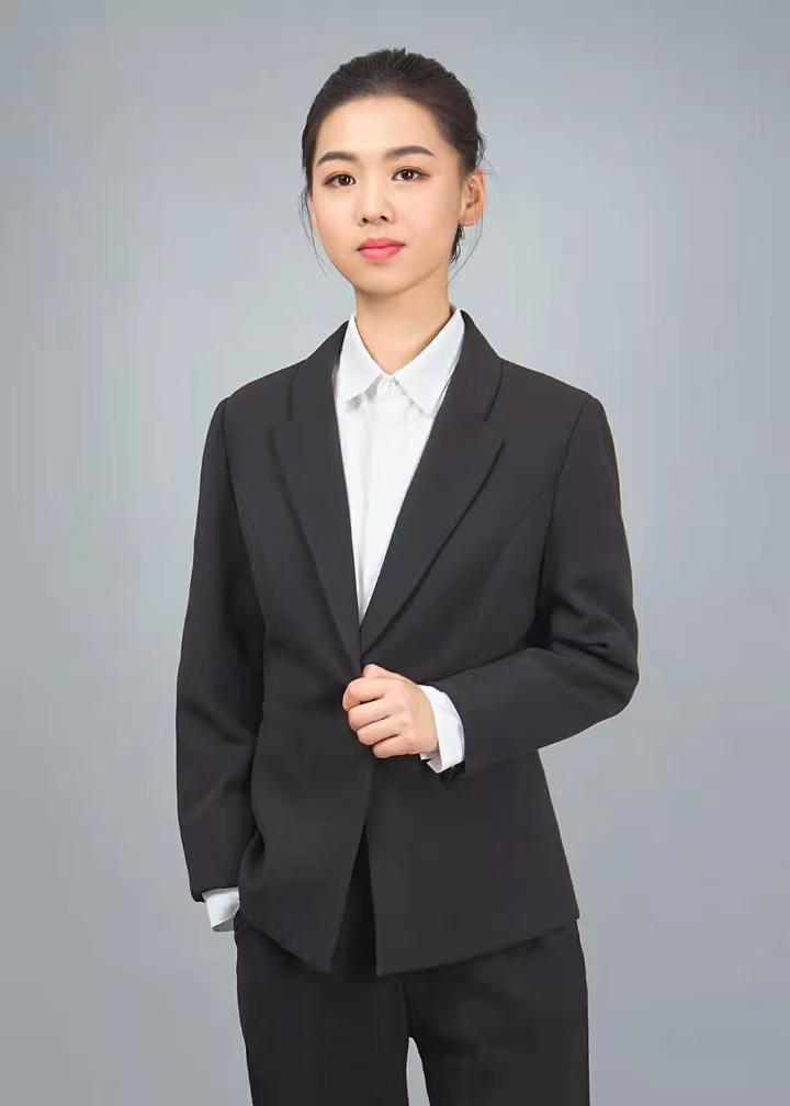 李雪（Fiona）